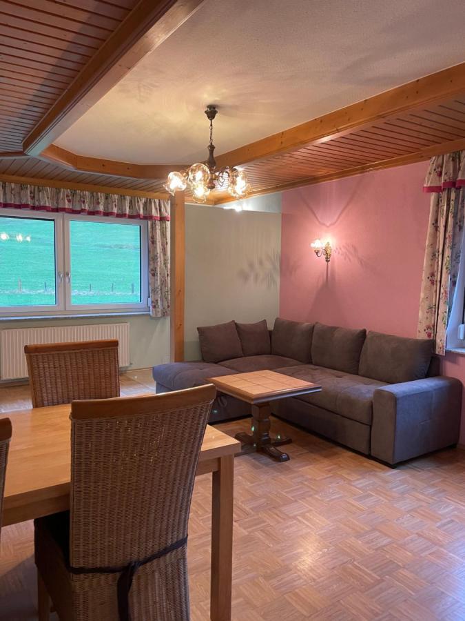 Ferienwohnungen Bianca Hasler - Stallbauer Pusterwald Esterno foto