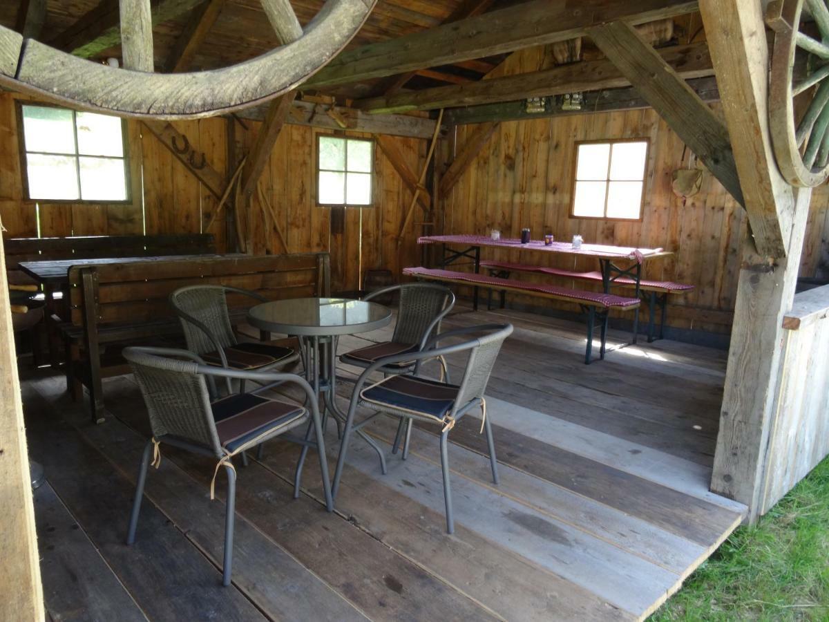Ferienwohnungen Bianca Hasler - Stallbauer Pusterwald Esterno foto